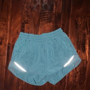 Lululemon hotty hot shorts